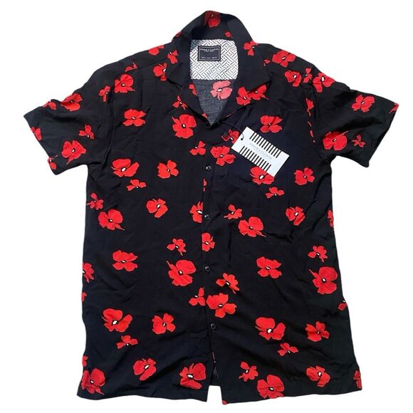 Denim & Flower Other - Denim & Flower Black and Red Floral Poppy Print Short Sleeve Button Down Shirt
